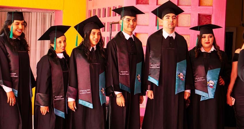 Se gradúan estudiantes en Administración de Agronegocios de la UABCS Guerrero Negro