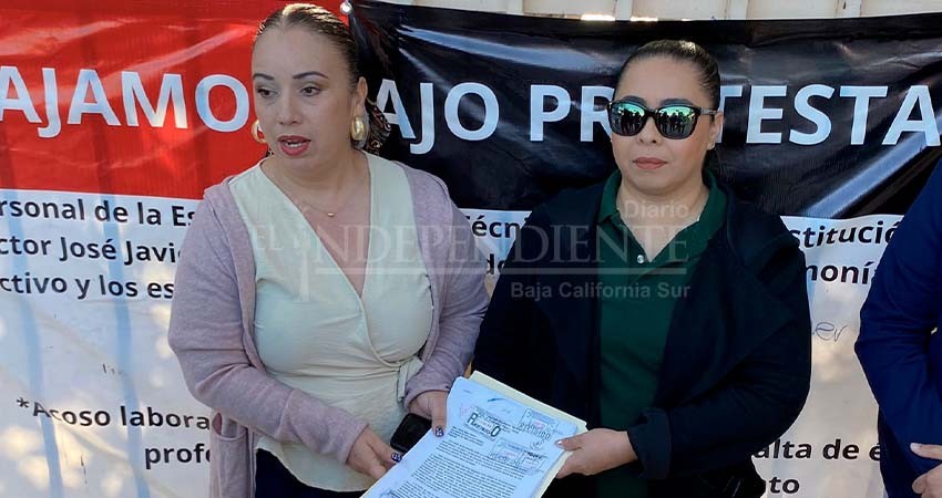 Maestros de secundaria técnica 17 trabajan bajo protesta; exigen destitución del director