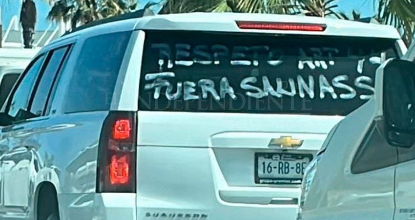 Taxistas y transportadoras de Los Cabos buscan acuerdos; autoridades piden que no afectar al destino