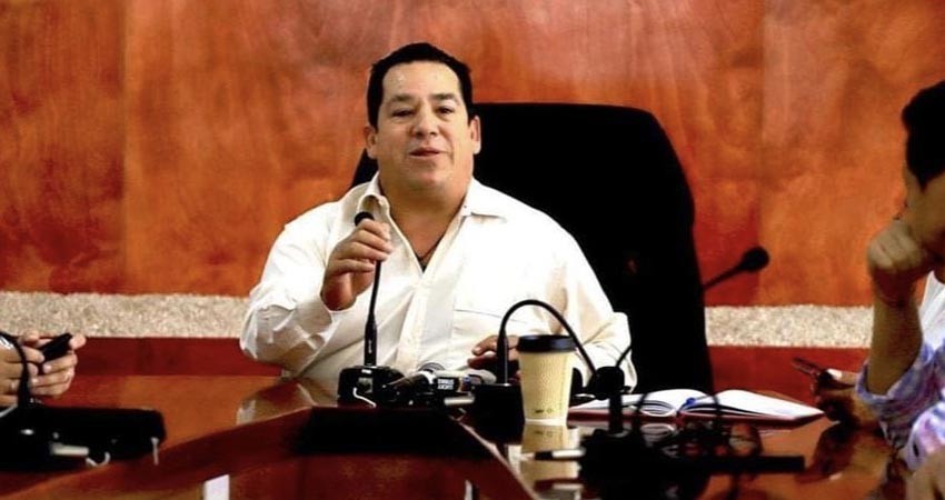Renuncia Ariel Castro, Secretario General de Los Cabos