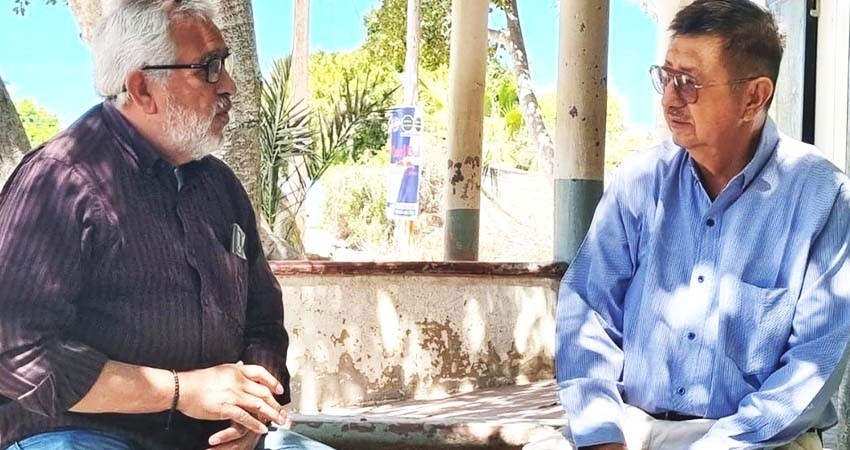 Realiza Cronista Municipal trabajo documental en la zona rural