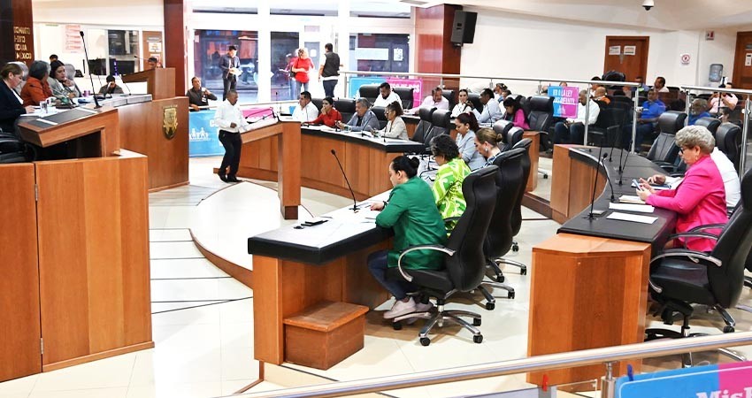 Nombran secretaria y secretario en el Comité de Transparencia del Congreso