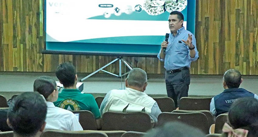 Culmina salud estatal el simposio sobre manejo de pacientes intoxicados por animales venenosos