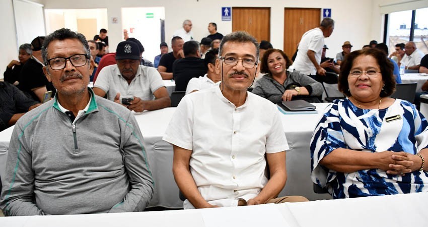 Participa SEPADA en asamblea general de cooperativas pesqueras y acuícolas