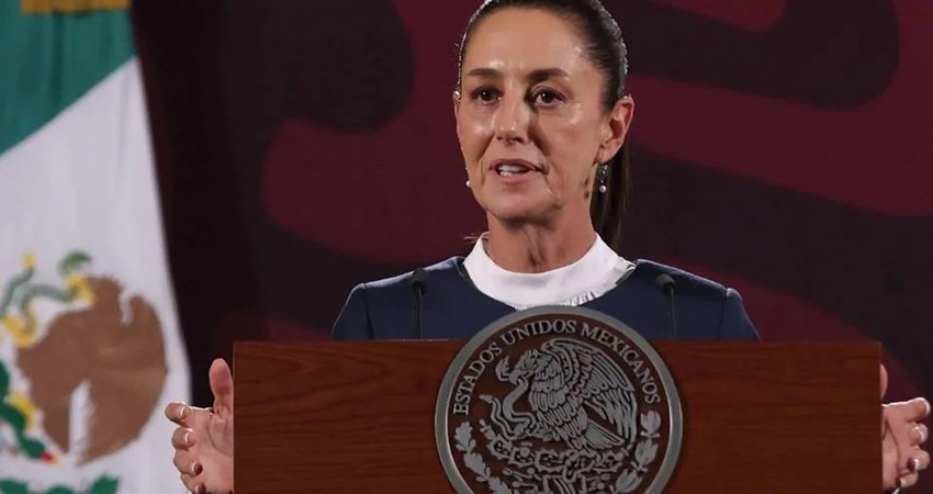 Sheinbaum acuerda con AMLO abrir a consulta el ‘Plan C’