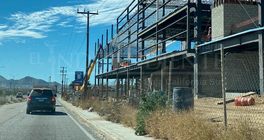 Incumple nuevo supermercado en El Tezal con medidas para seguridad vial