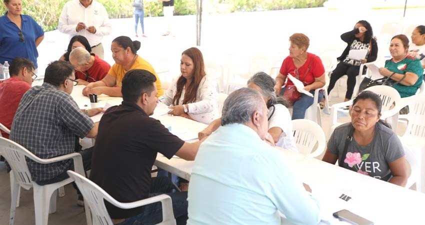 Habilita Ayuntamiento de La Paz ventanilla de solicitudes para apoyos sociales