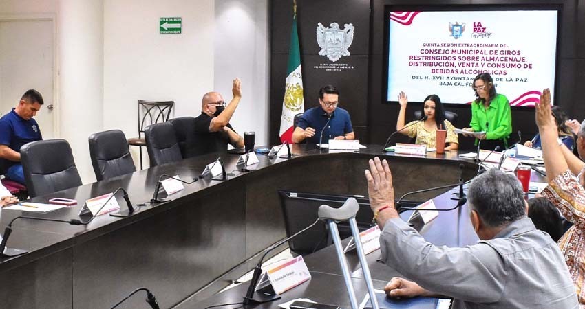 Inicia Ayuntamiento de La Paz con la regularización del padrón de giros restringidos