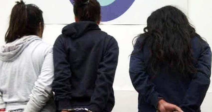 Vinculan a proceso a tres mujeres por el delito de lesiones y robo en SJC