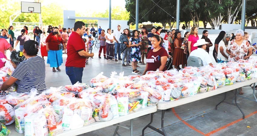 Beneficia DIF La Paz con apoyos a más de 150 familias en comunidades de El Carrizal