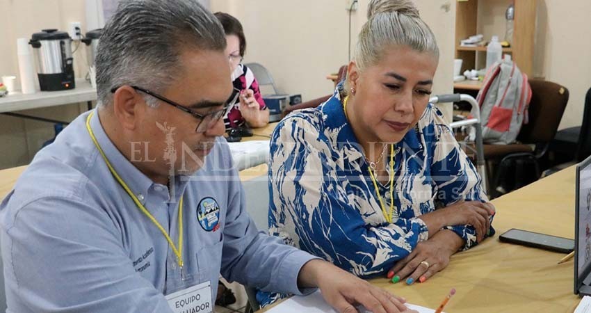 Colabora UABCS en la revisión de la guía consultiva de desempeño municipal para el Ayuntamiento de La Paz