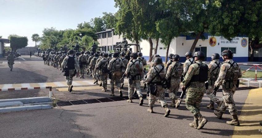 Sinaloa: arriban 200 soldados para reforzar seguridad tras detención del Mayo Zambada