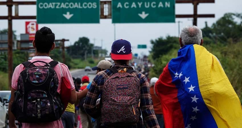 Migrantes irregulares en México suben un 193% en la primera mitad de 2024