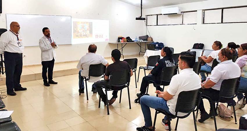 Imparte COEPRA curso de primeros respondientes en emergencias médicas.