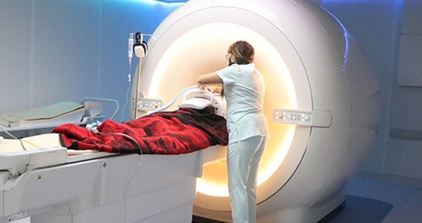 Gobierno de estado equipa con resonador magnético al Hospital Salvatierra