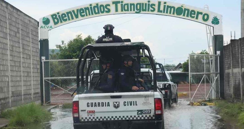 Gobierno de Michoacán toma control de tianguis limonero