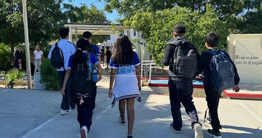 150 mil alumnos de educación básica regresarán a las aulas este próximo lunes