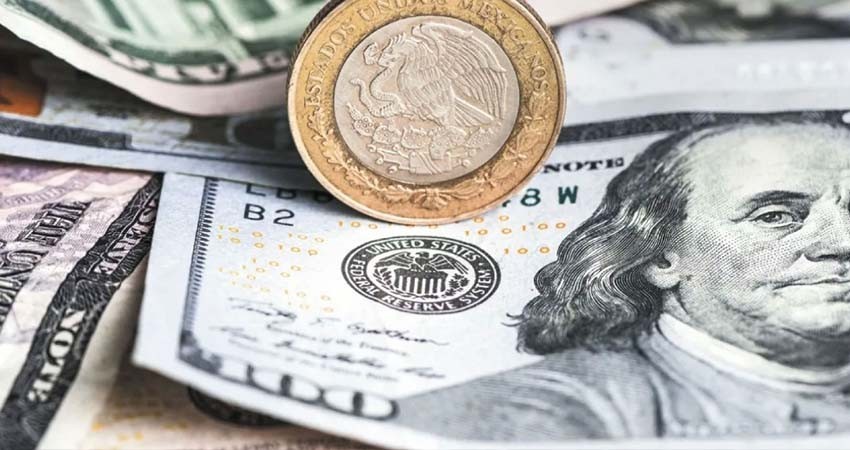 Peso mexicano supera los 19.50 por dólar