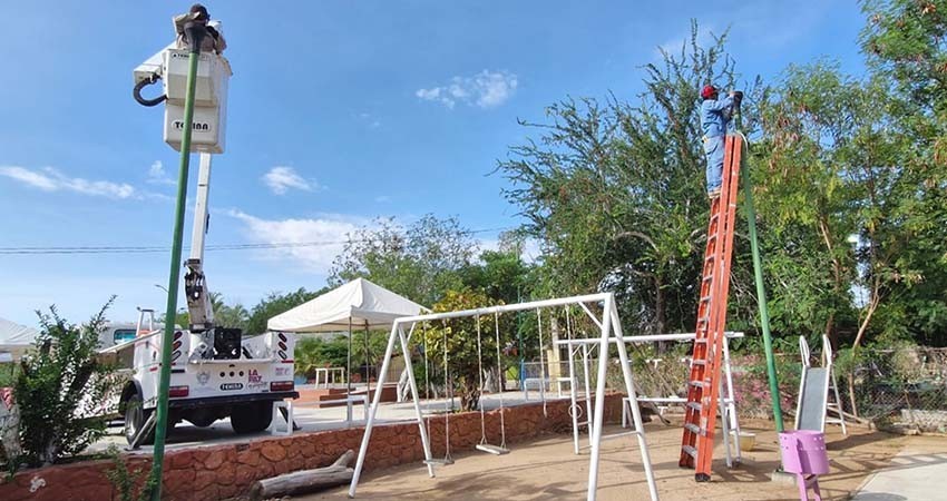 Realiza Servicios Públicos trabajos de mantenimiento y rehabilitación de alumbrado en 12 parques