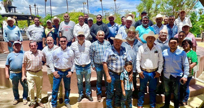 Se organiza asociación ganadera de San Antonio