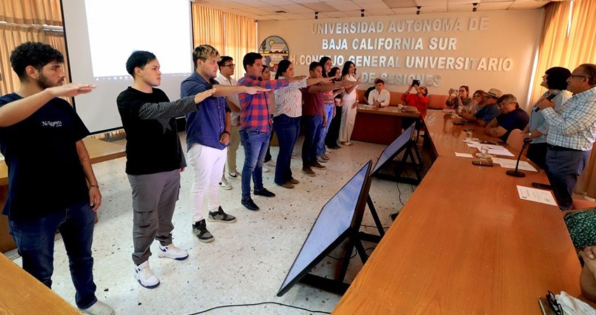 Toman protesta a nuevas Consejerías Generales del Alumnado en la UABCS