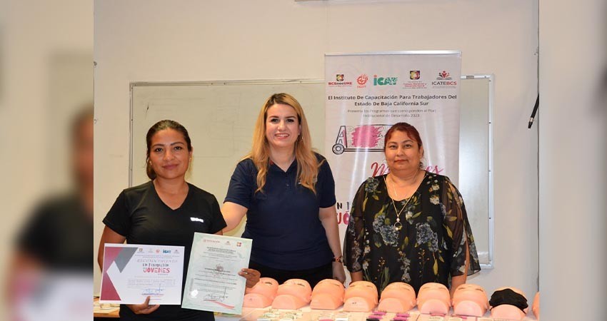 Ofrece ICATEBCS capacitación para emprender un negocio propio