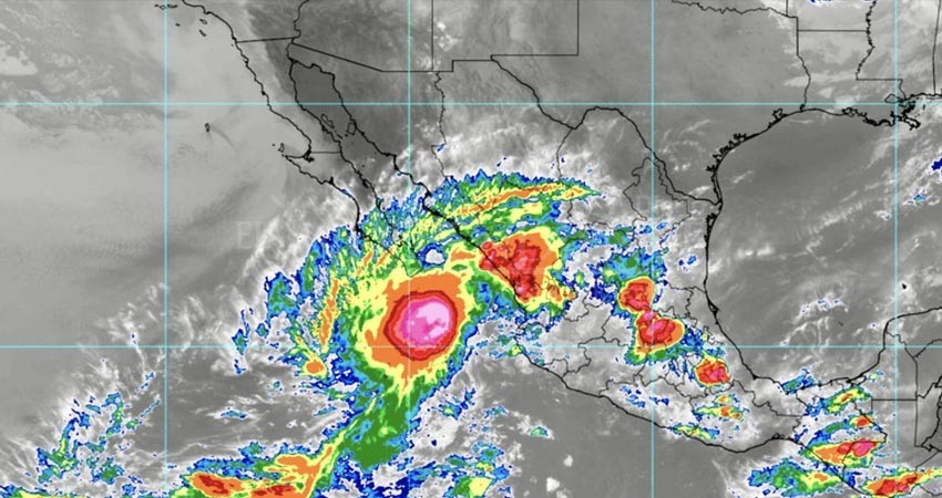 Ordenan autoridades cierre de puertos en Los Cabos ante posible llegada de "Ileana"