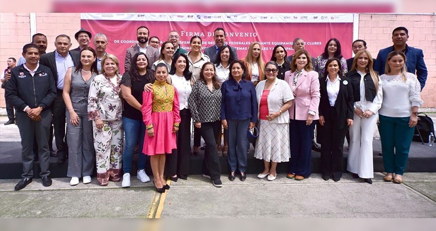 Firman SNDIF y DIF estatales, convenio para equipamiento de casas de día de adulto mayor