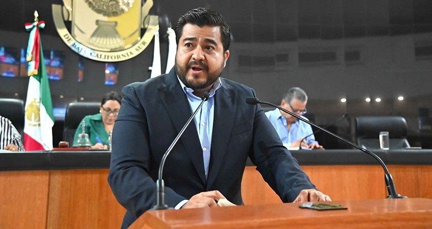 Se compromete diputado Omar Torres a ser gestor incansable para atender la problemática del agua en BCS