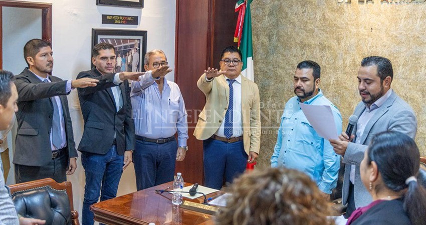 Cabildo Los Cabos nombra a los primeros miembros del gabinete; Alberto Rentería es Secretario General