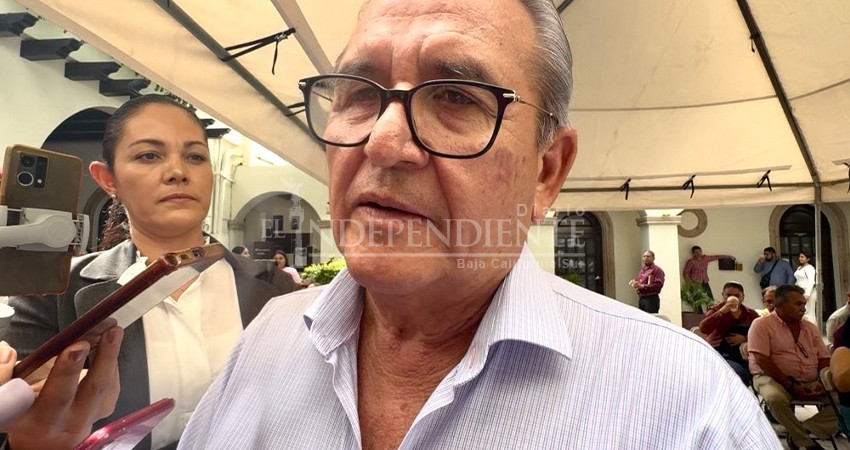 Le faltó entregar a Leggs Castro 305 millones de pesos; Tesorería detectó el faltante