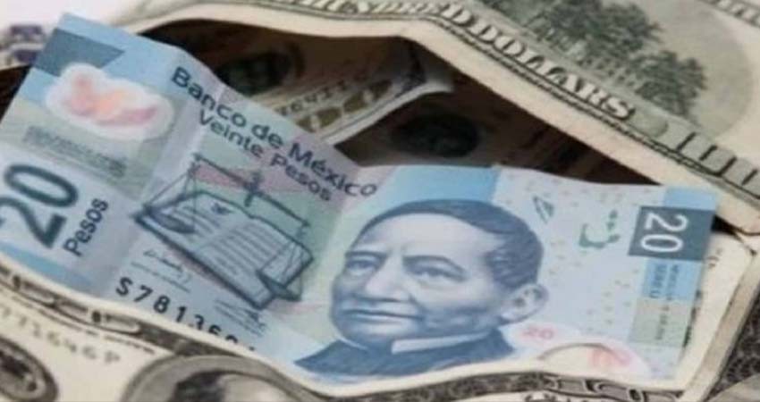 Peso retrocede y vuelve al nivel de las 20 unidades por dólar