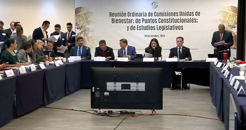 Comisiones del senado aprueban reforma constitucional para garantizar programas sociales