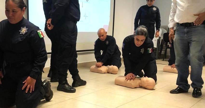 Preparan a 23 elementos de la policía estatal en primeros auxilios