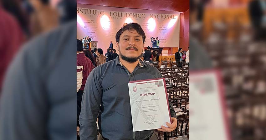 Docente de UABCS recibe Premio al Mejor Desempeño Académico de Posgrado 2024