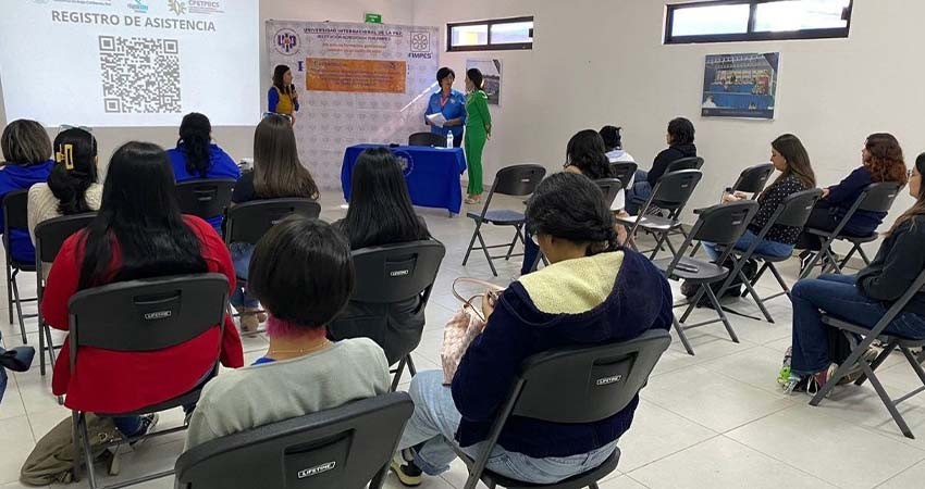Imparten conferencia a más de 100 estudiantes de nivel superior, en temas de prevención del delito de trata