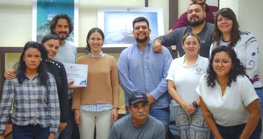Capacitan a personal de Turismo Municipal sobre la tortuga marina
