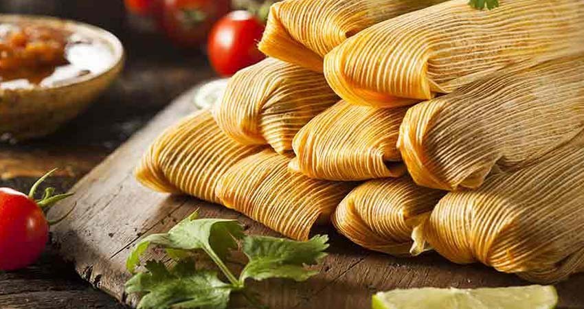 Autoridades en salud llaman a la población a comer moderadamente durante las celebraciones de-cembrinas