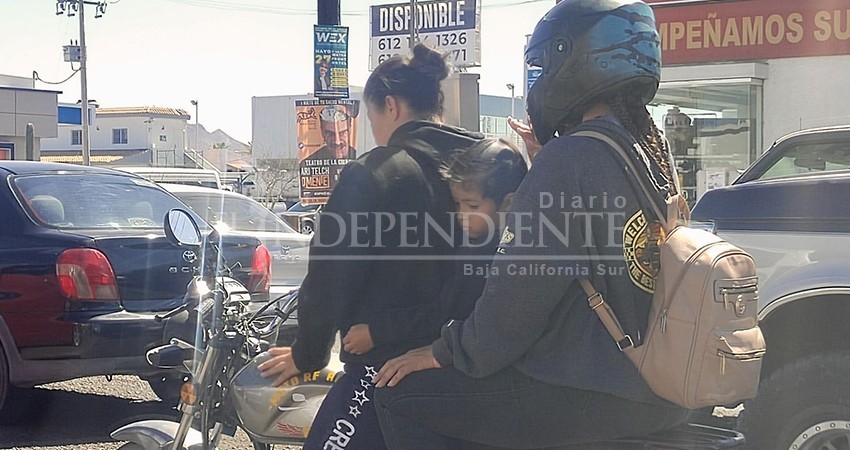 Más de 2,000 motocicletas circulan en Los Cabos sin placas