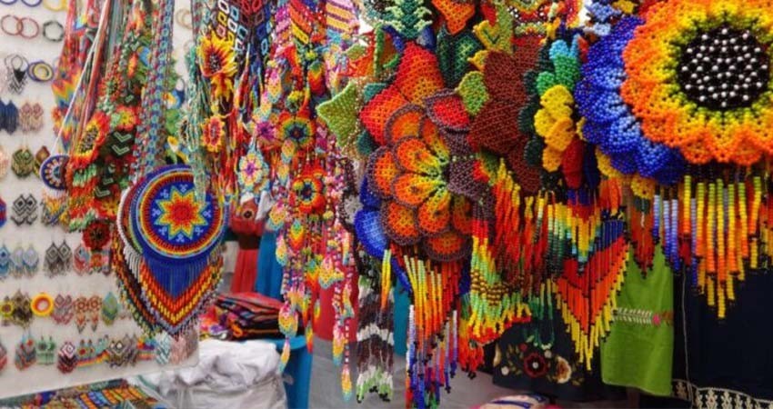 Sectur alista red de tiendas de artesanías mexicanas