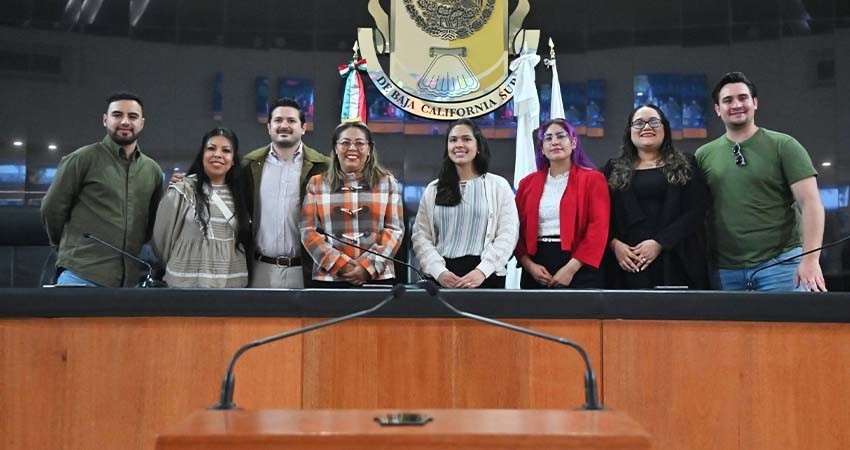 Recibe el Congreso de BCS a jóvenes migrantes para realizar una agenda de trabajo