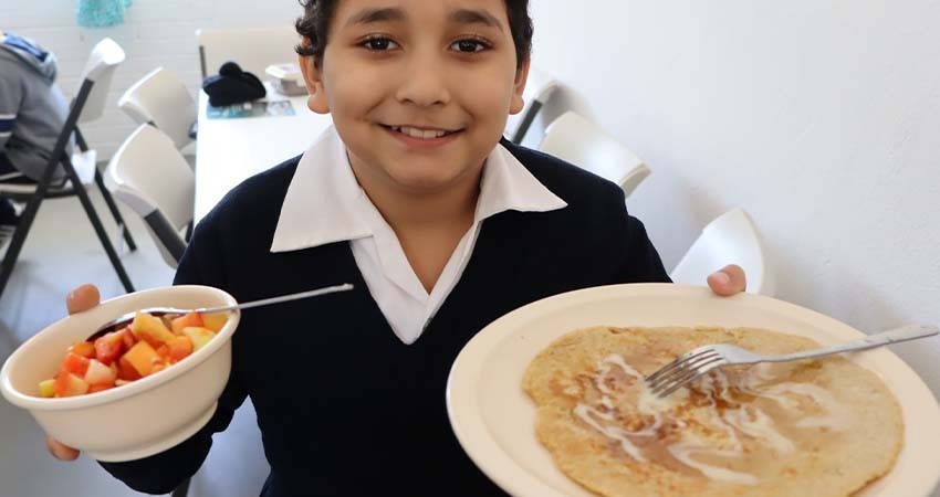 Atiende el programa de desayunos a más de 19 mil estudiantes de nivel básico en BCS