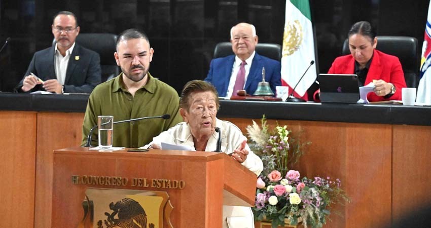 Conmemoran el 50 Aniversario de la Constitución de BCS