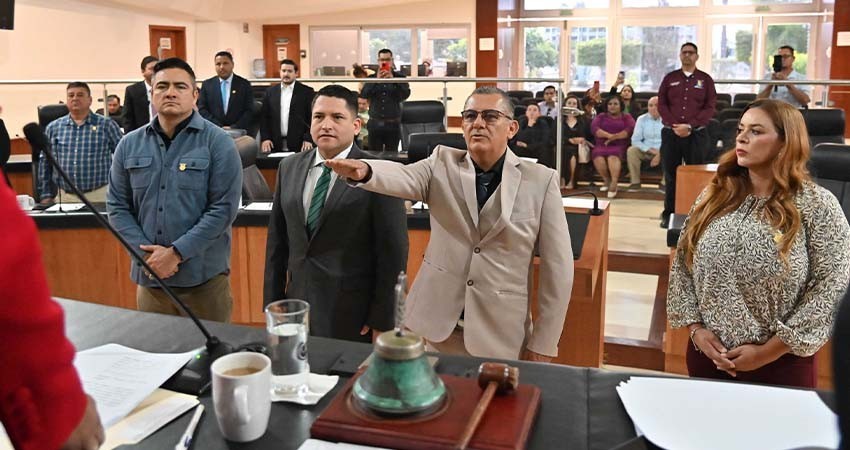 Rinde protesta como diputado de la XVII Legislatura Francisco Javier Romero Romero