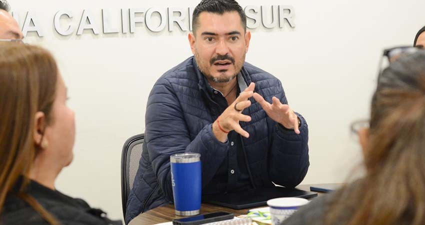 Acusa el PAN que luego de 3 años frente la alcaldía de La Paz, Quiroga Romero no ha dado resulta-dos