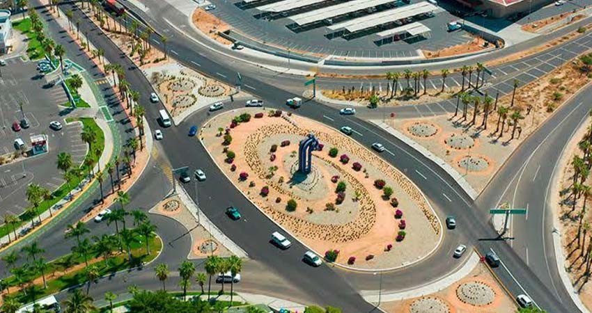 Presentan proyecto del paso a desnivel en la Glorieta de Fonatur