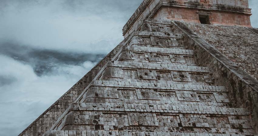 Descubren el asentamiento ‘Castillo Viejo’ en zona arqueológica de Chichén Itzá