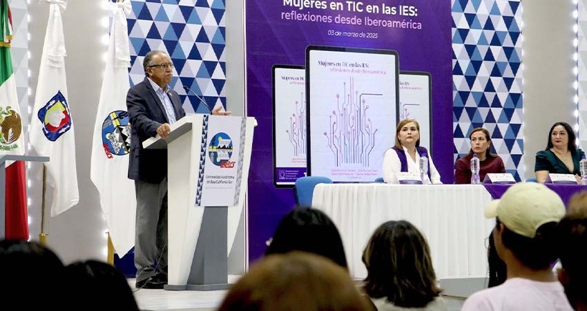 Presentan en UABCS libro sobre la participación de las mujeres en Tecnologías de la Información y Comunicación en Iberoamérica
