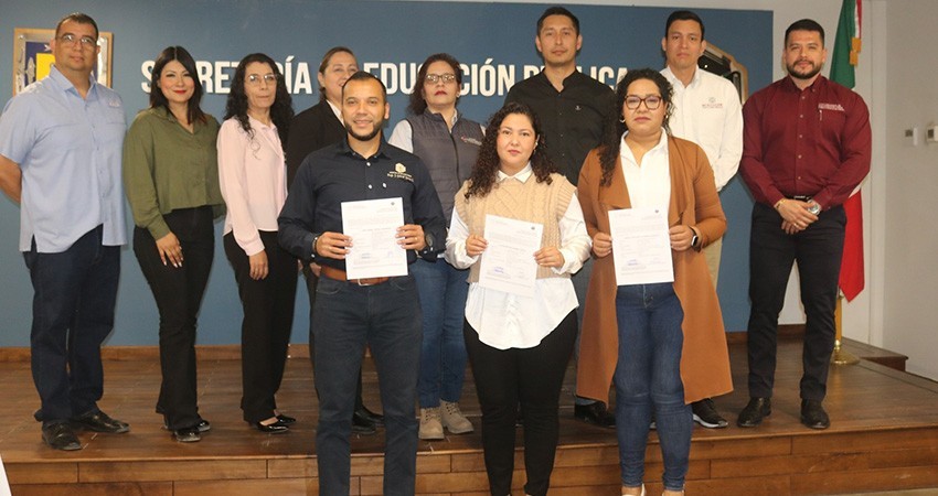 Entregan cinco plazas directivas en secundarias generales de BCS