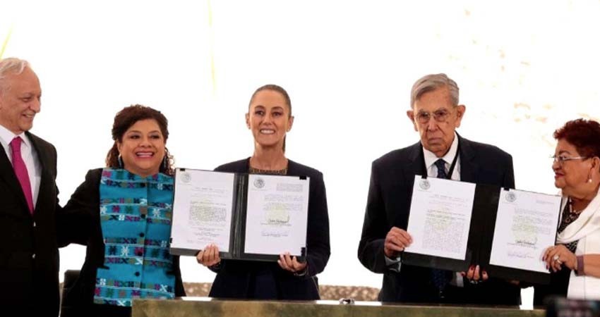 Sheinbaum promulga leyes que recuperan a Pemex y CFE como empresas del Estado